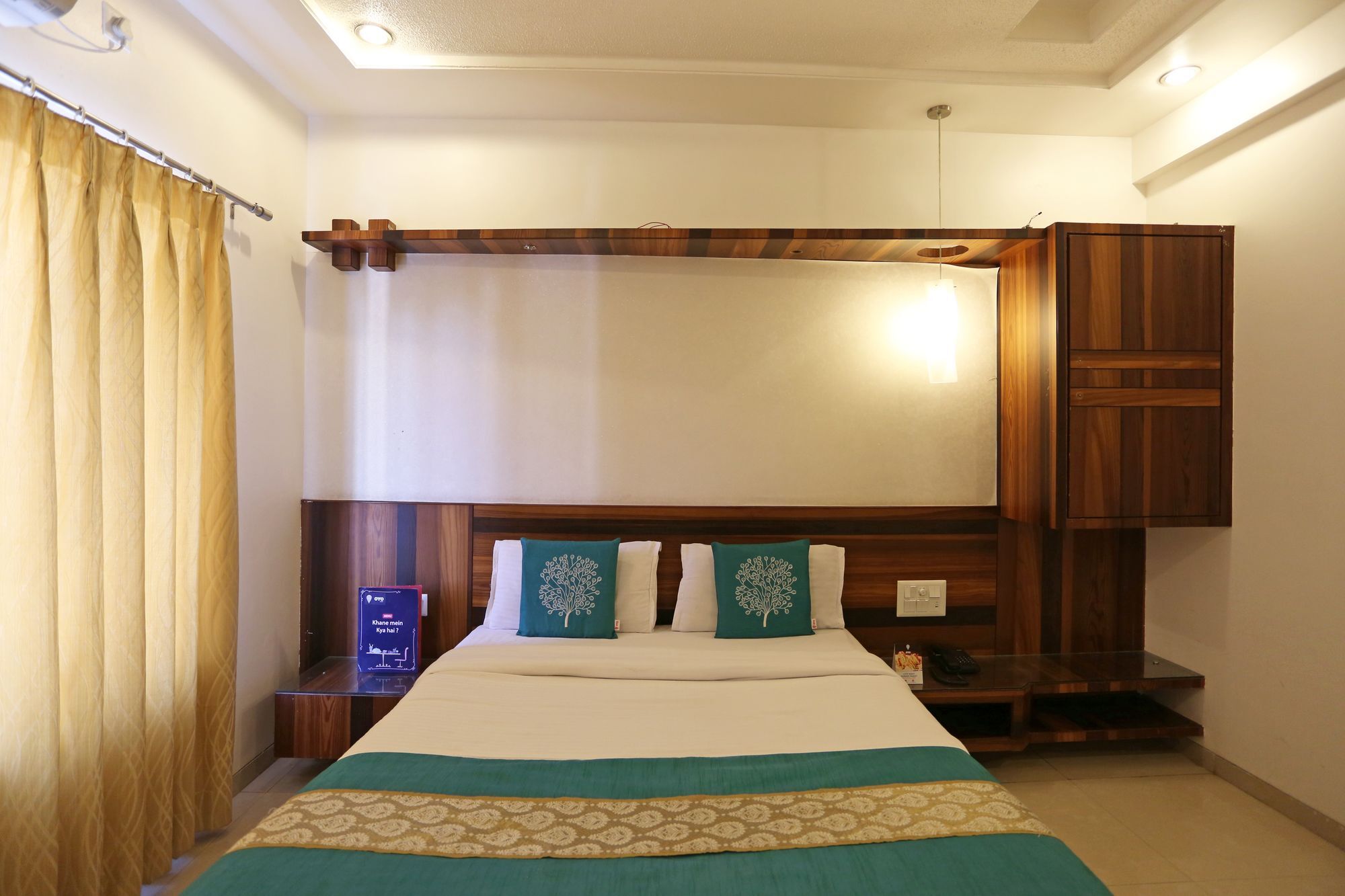 Collection O Satyan Inn Shirdi Eksteriør billede